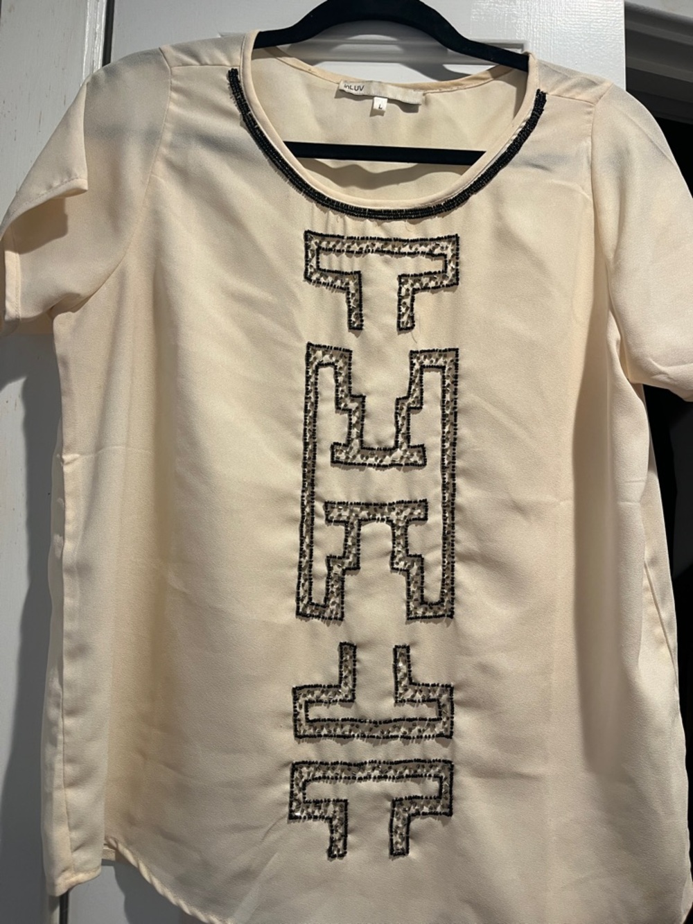 Cream Embellished Tunic Top - Brand: inLUV size L VGUG
